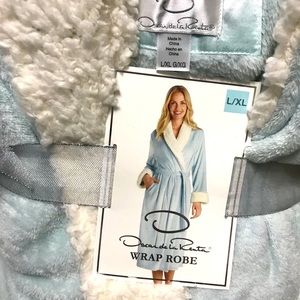 NWT Soft wrap Robe L/XL